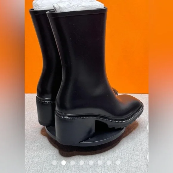 INC rubber boots, sz 9, black, 2 and 3/4" block heel, half calf!​ - Picture 3 of 13